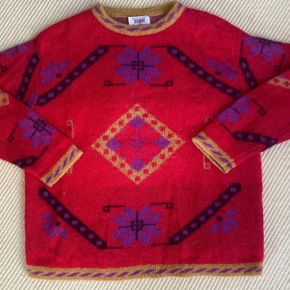 ✨Vintage Sisley Red Sweater✨